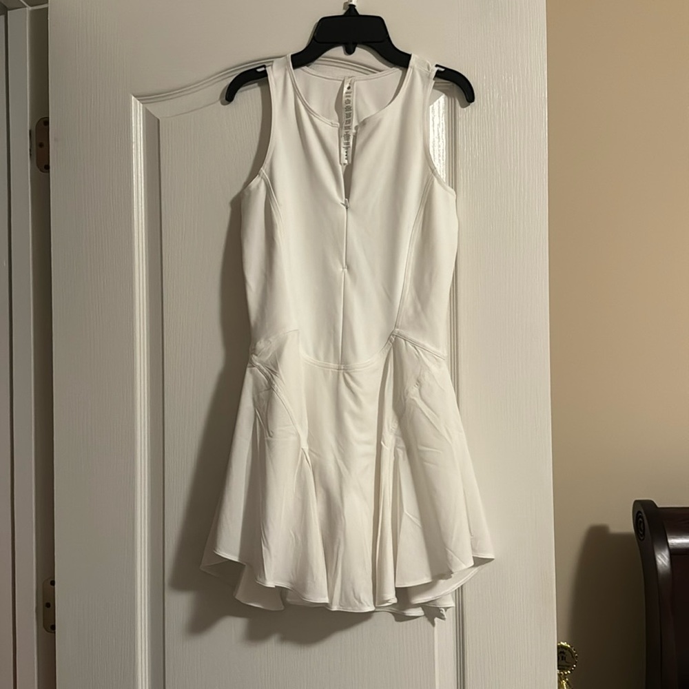 Lululemon Tennis Dress 6”